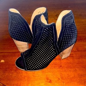 Lucky Brand Larise Open Toe Bootie Black Women’s shoes